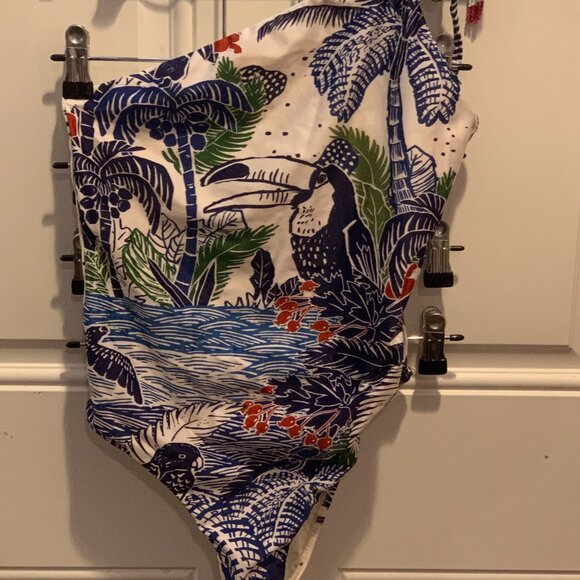 FARM Rio Anthropologie Graphic Rio One-Piece Swimsuit Sz M Retail Price $185.00 - Picture 15 of 16